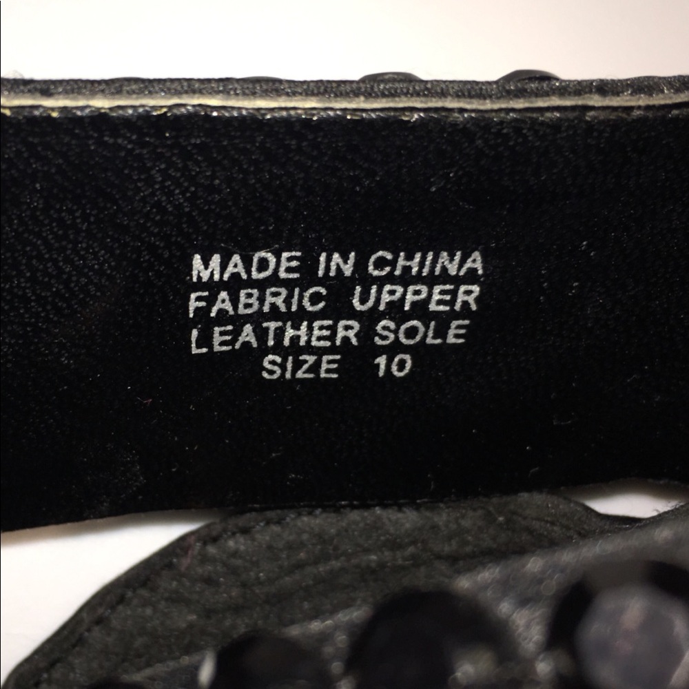 DRESS BLACK PUMPS!!! - Picture 5 of 5